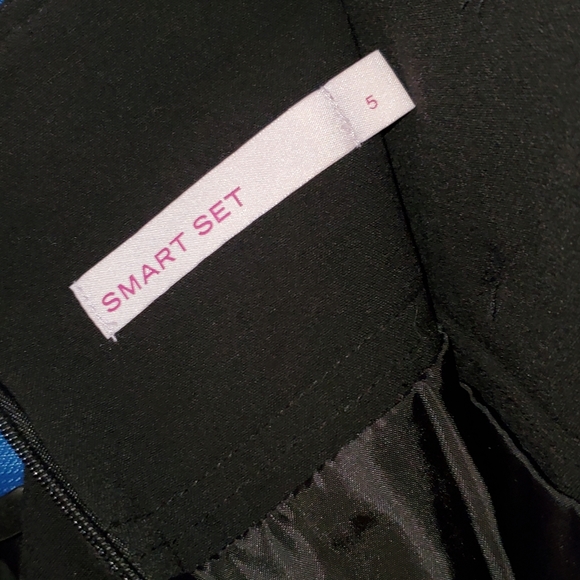 ***Smart Set woman's black skirt Size 5*** - Picture 3 of 5